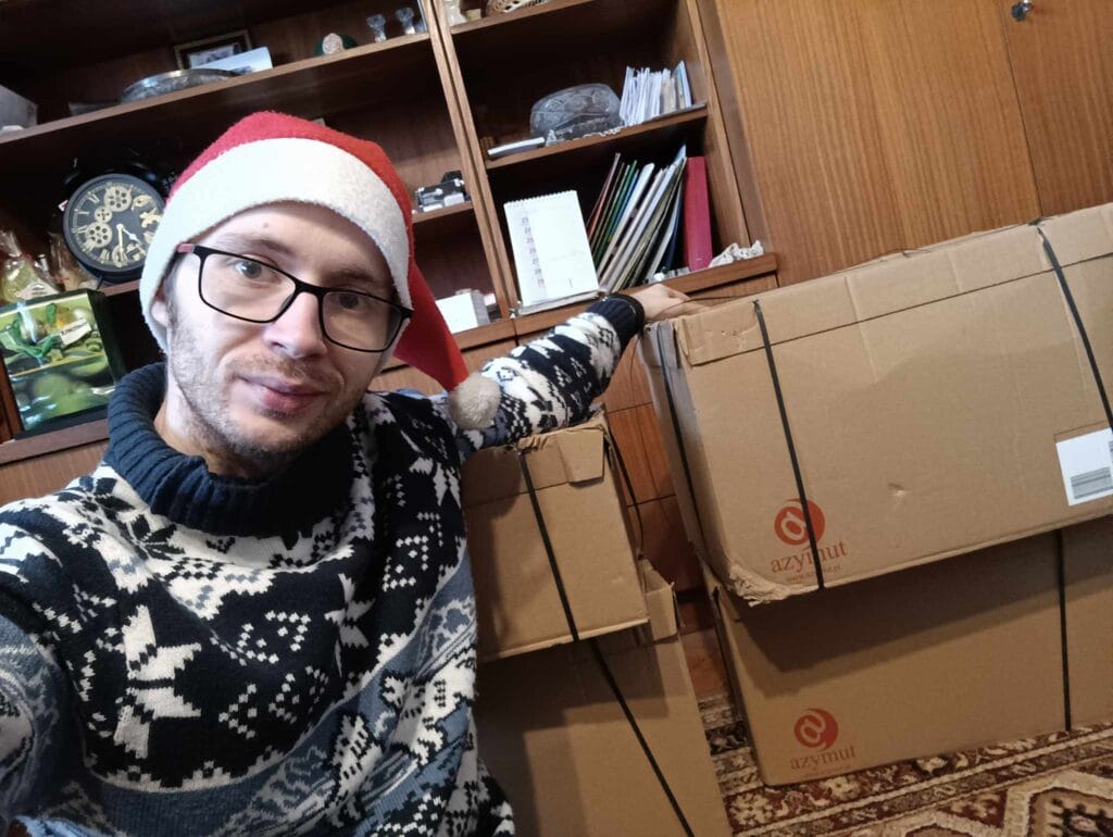 Książki w paczce.